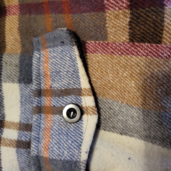 Trendy Queen Shacket - Picture 4 of 4